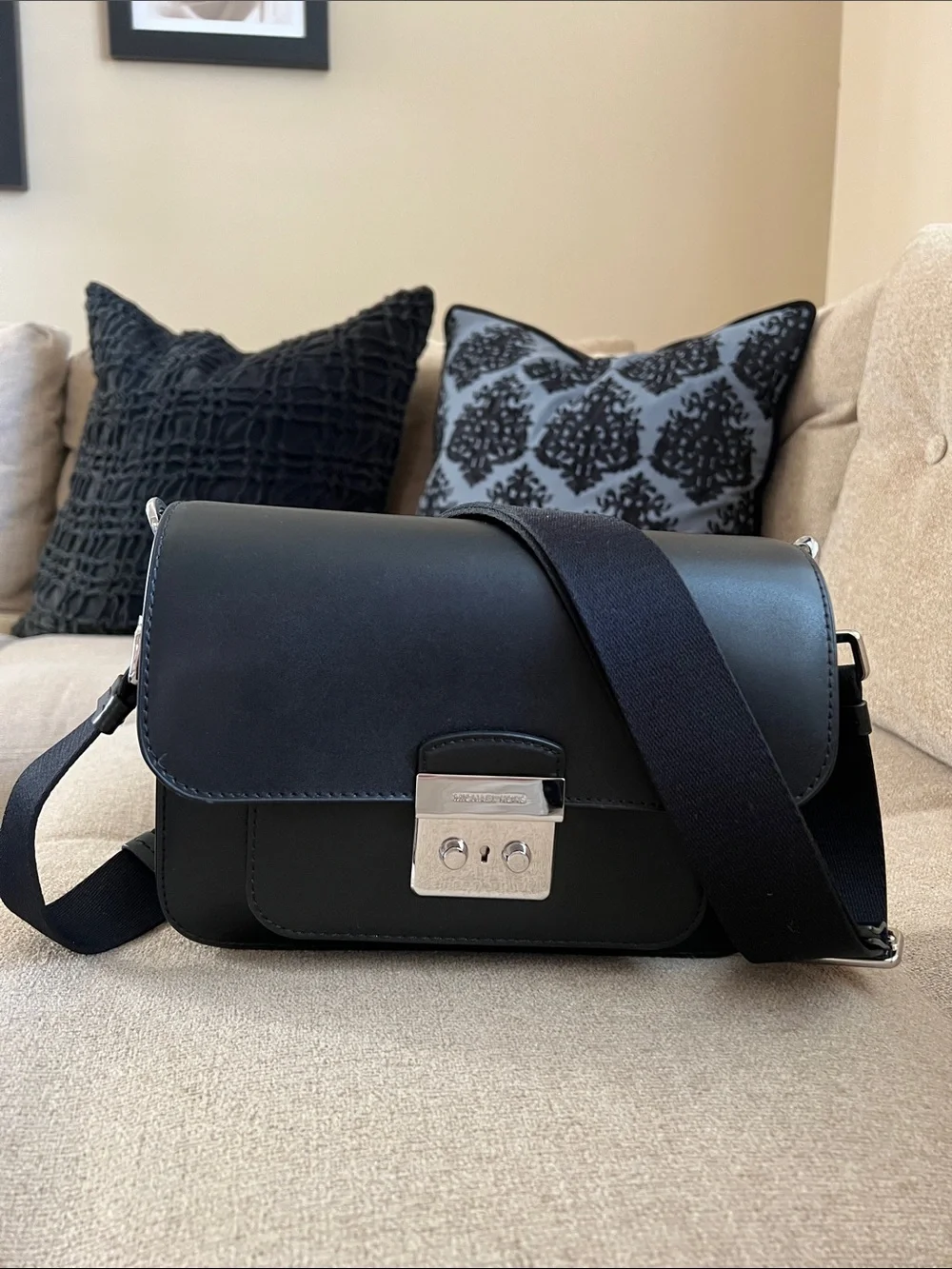 Michael Kors Sloan Crossbody Bag